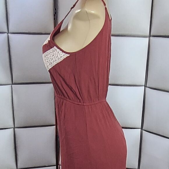 Spagehetti strap maxi dress  - Picture 2 of 11